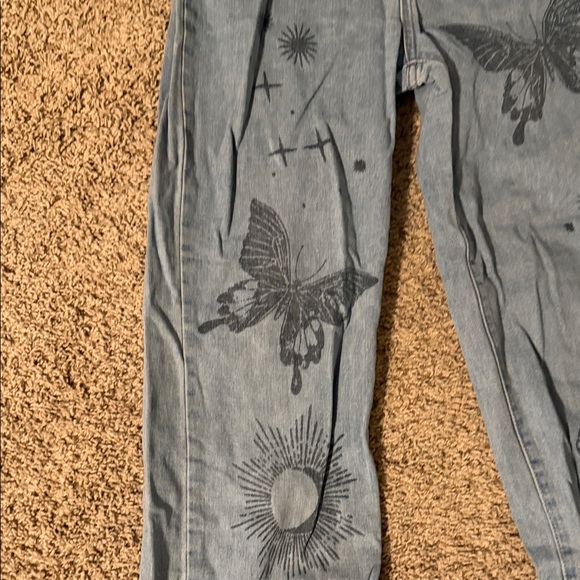 ROMWE Blue Jeans with Butterfly and Star Print - Picture 2 of 7